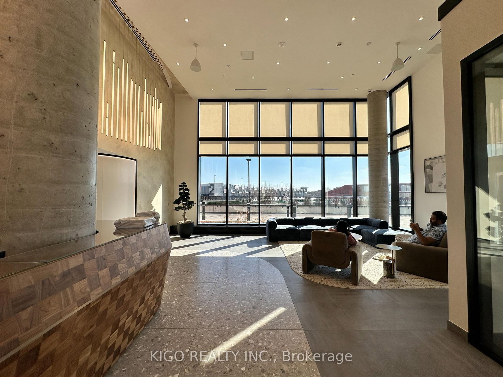 25 Wellington Street S, Unit 1401 - Photo 4