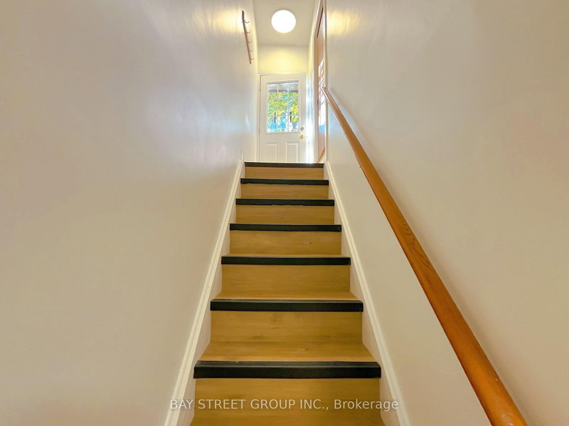 Lower - 12 Wakil Dr, St. Catharines, L2T 3H8 | Image 3