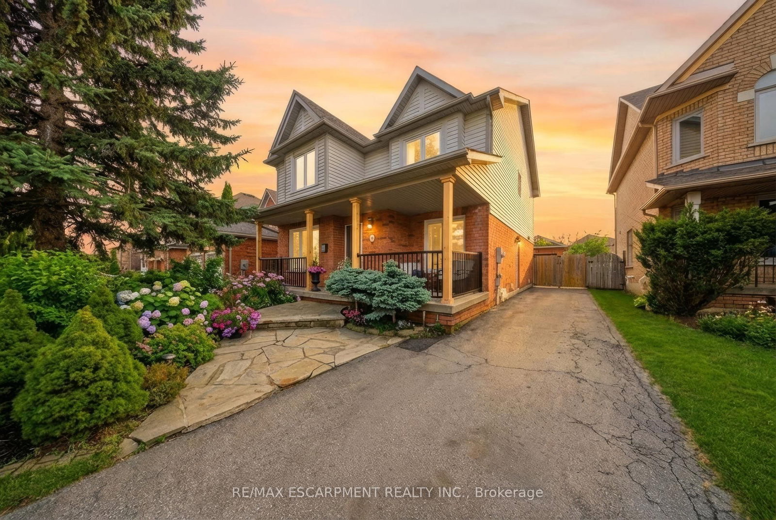 66 Segwun Road - Photo 2