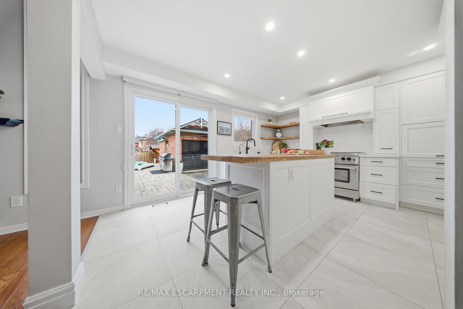 66 Segwun Road - Photo 8