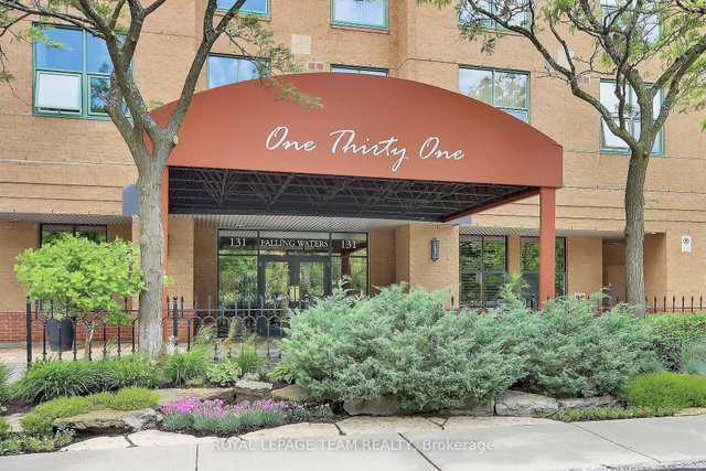 1104 - 131 Wurtemburg Street