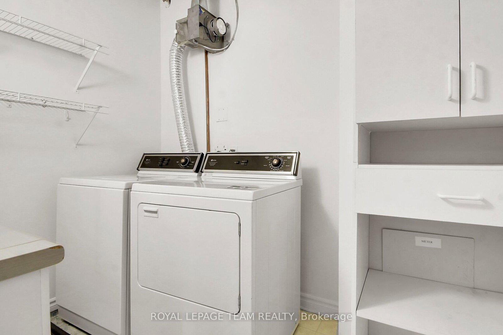 131 Wurtemburg Street, Unit 1104 - Photo 34