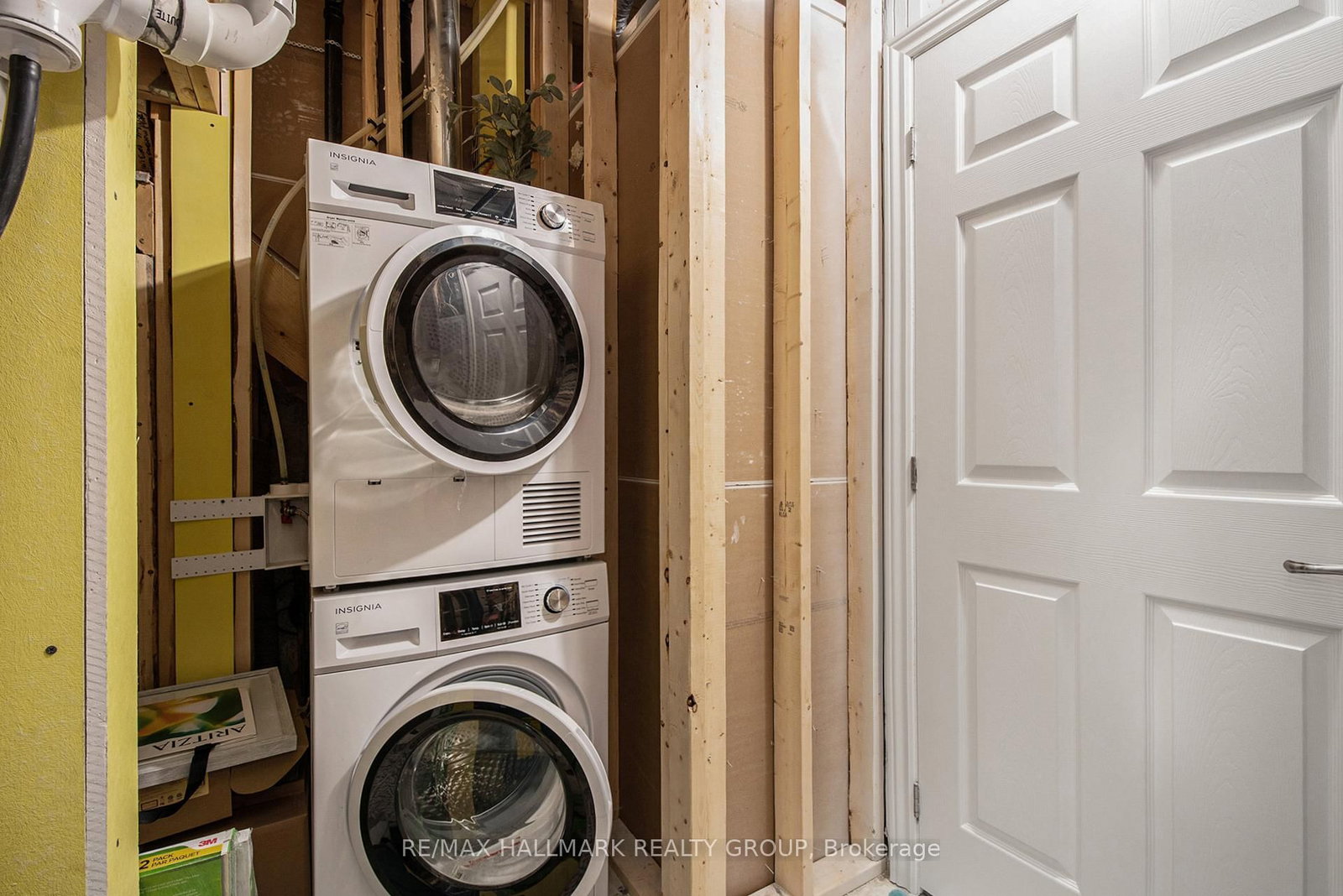 814 Mikinak Road - Photo 15