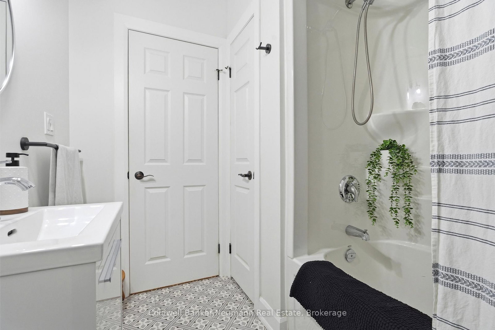 57 Wideman Boulevard - Photo 7