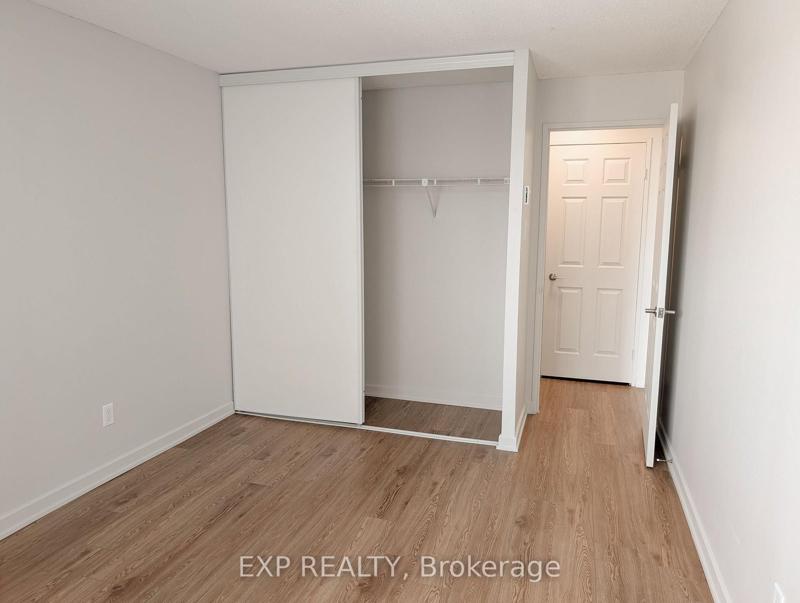 1320 Richmond Road, Unit 320 - Photo 10