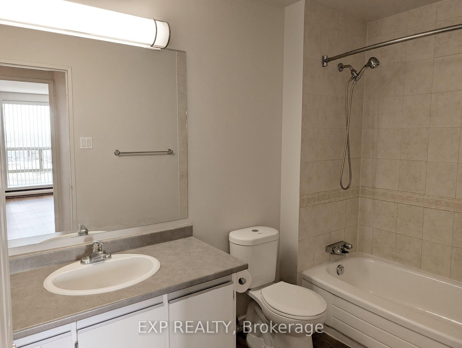 1320 Richmond Road, Unit 320 - Photo 9