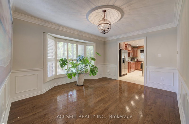 600 Highvalley Rd, Hamilton, L9G 3X3 | Image 2