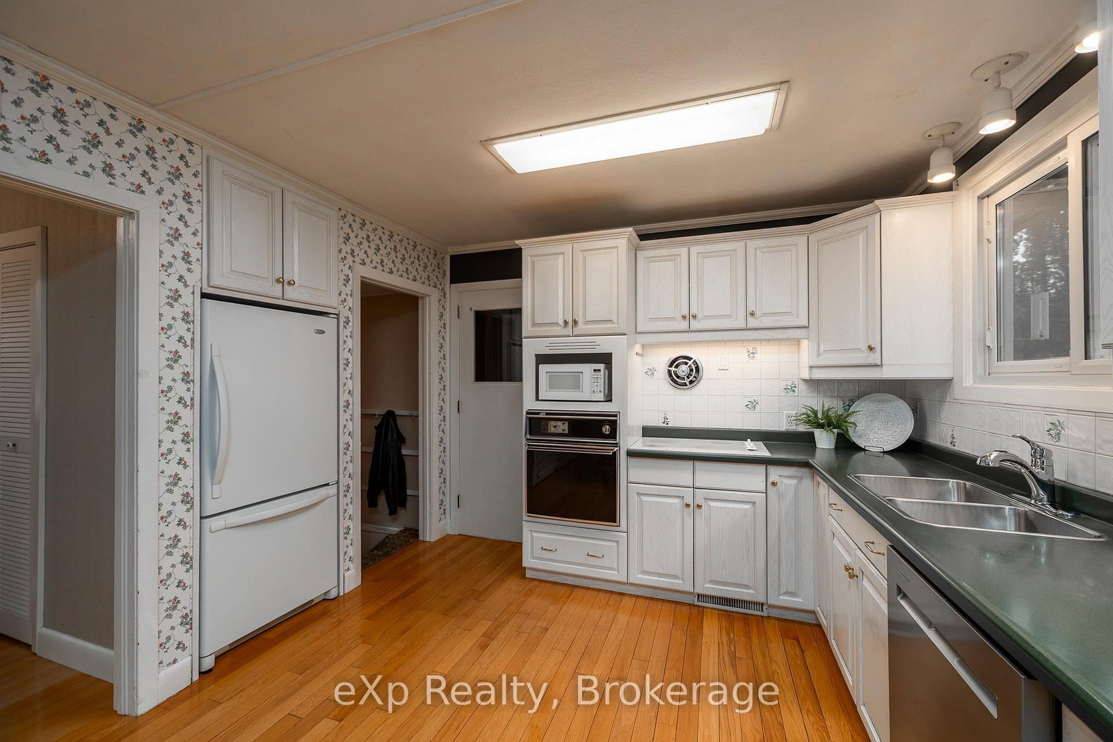 570 7th Street W • Owen Sound, ON photo 26