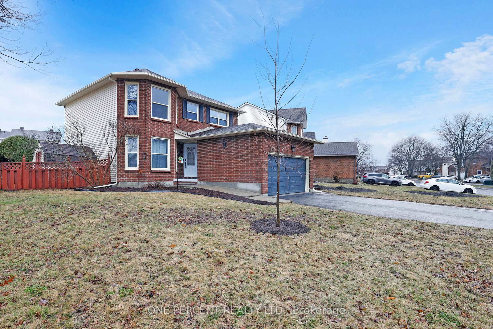 Listing photo 3