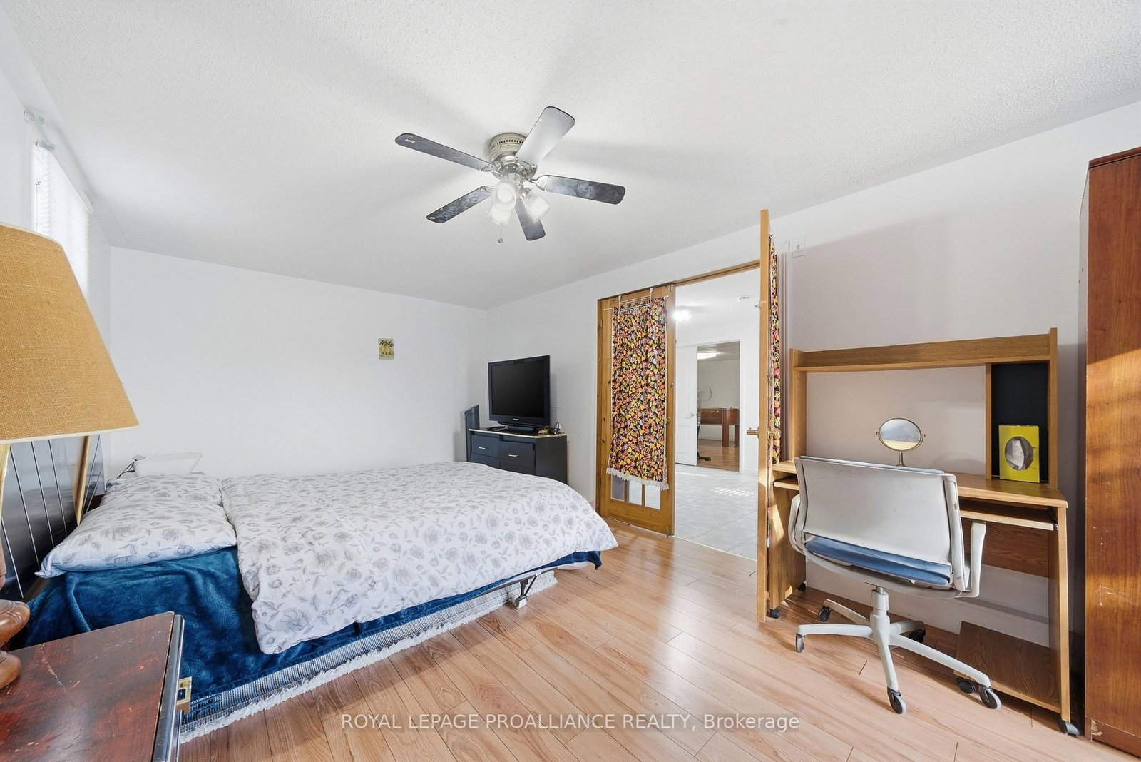 Detached House for sale at 19 Allore Avenue, Quinte West, Ontario, K8V 6K2 - Trenton Ward - MLS: X13005270