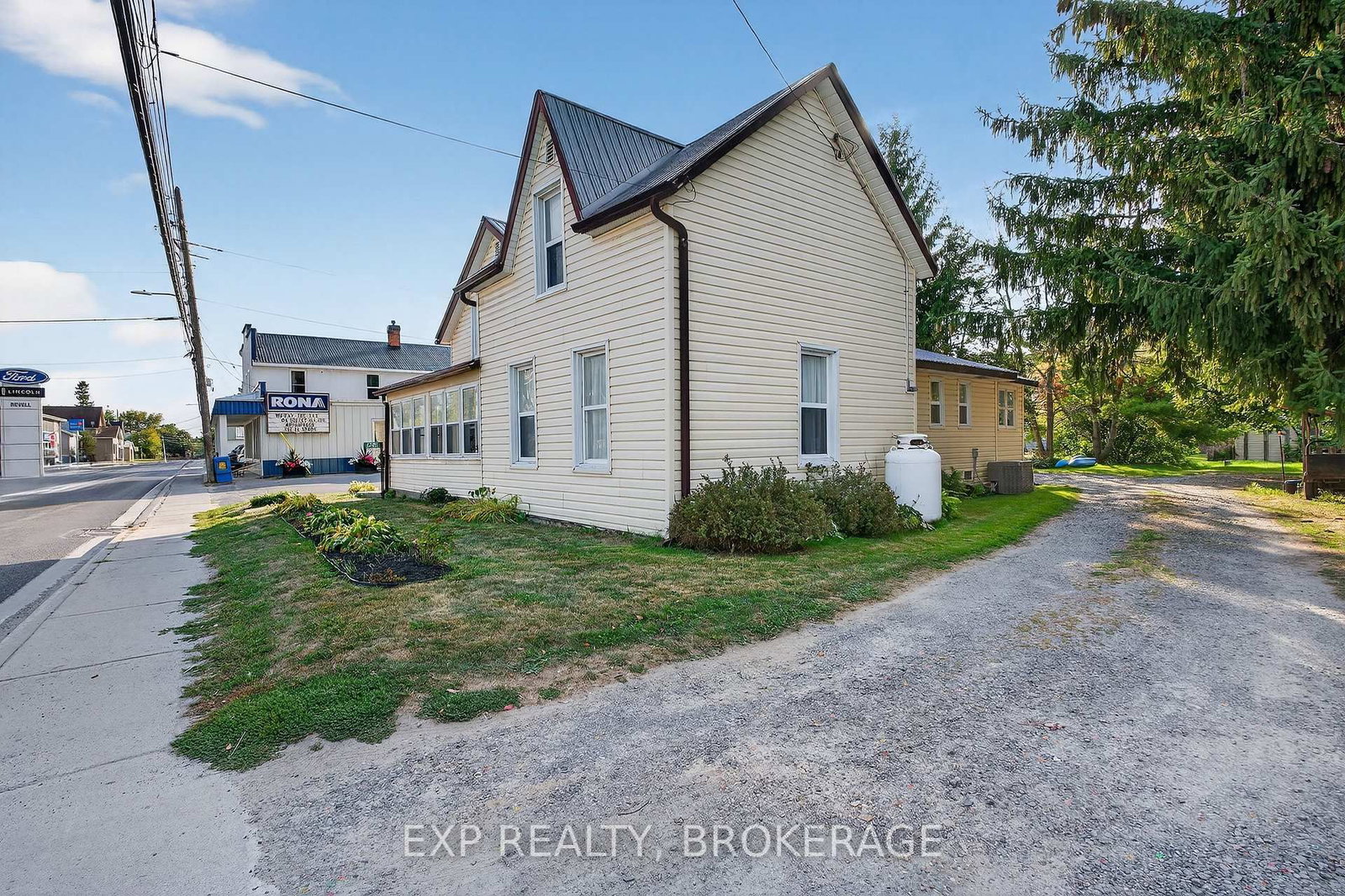 Listing Image 3