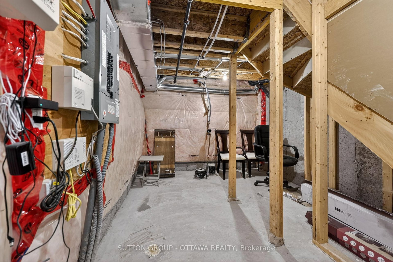 Listing Image 45