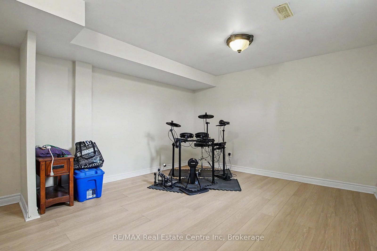 5 Eric Court - Photo 22