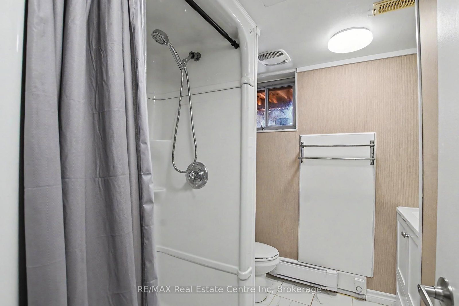 5 Eric Court - Photo 26