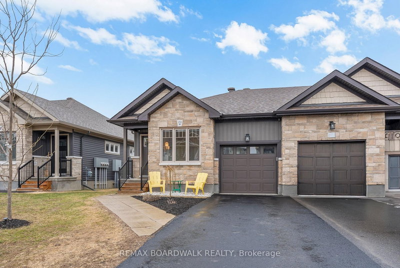 154 Ferrara Dr, Smiths Falls, K7A 0A2 | Image 2