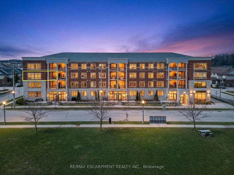 home for sale on 202-175 Commonwealth Street