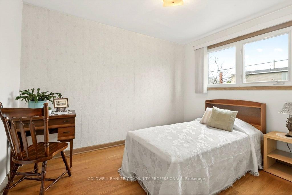 92 Reid Avenue S - Photo 23