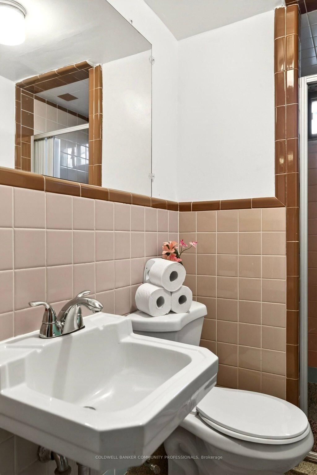 92 Reid Avenue S - Photo 40