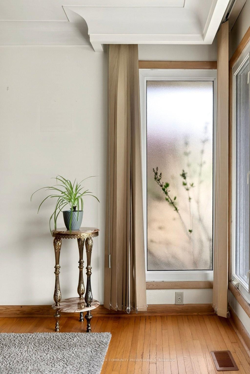 92 Reid Avenue S - Photo 9