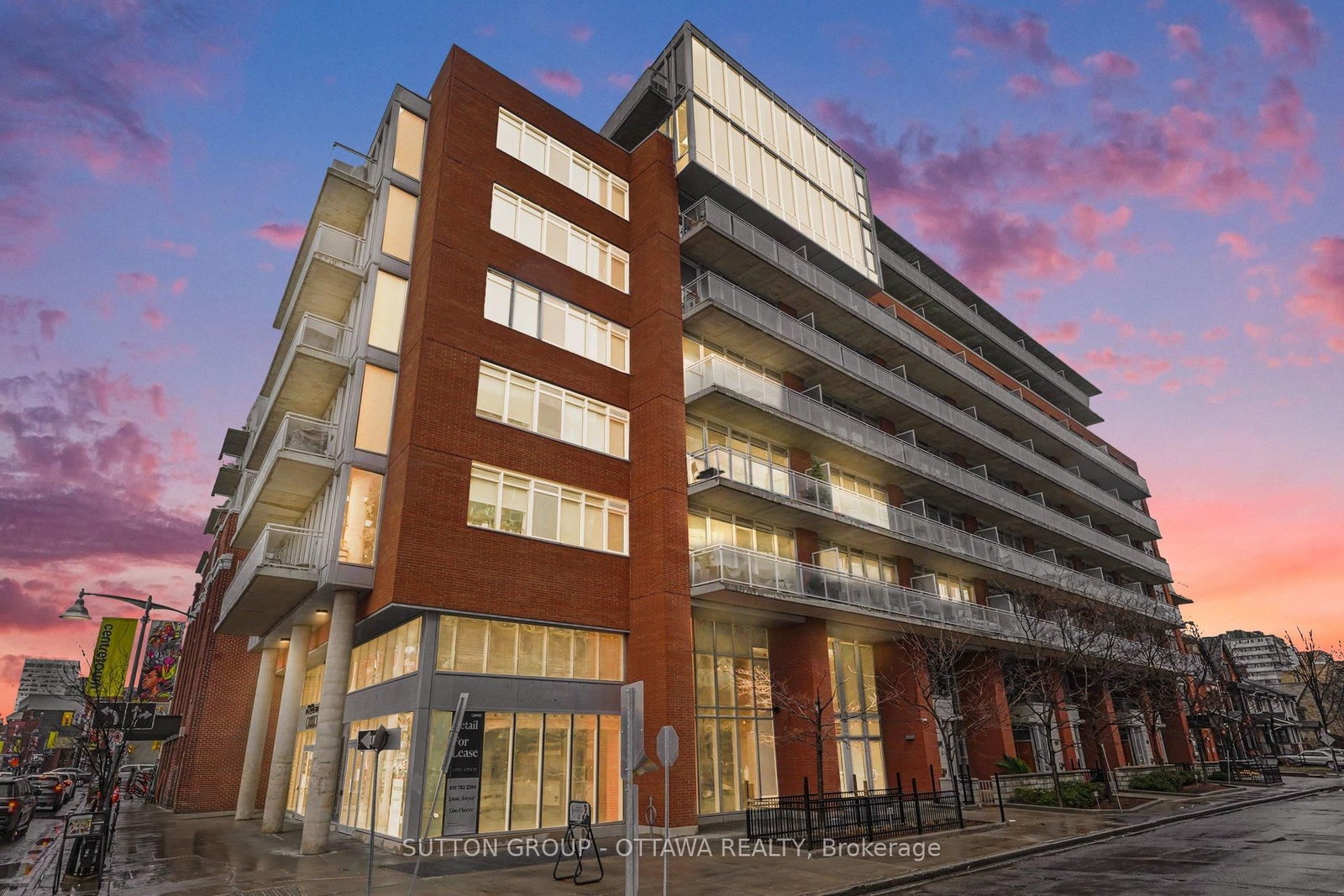 354 Gladstone Avenue