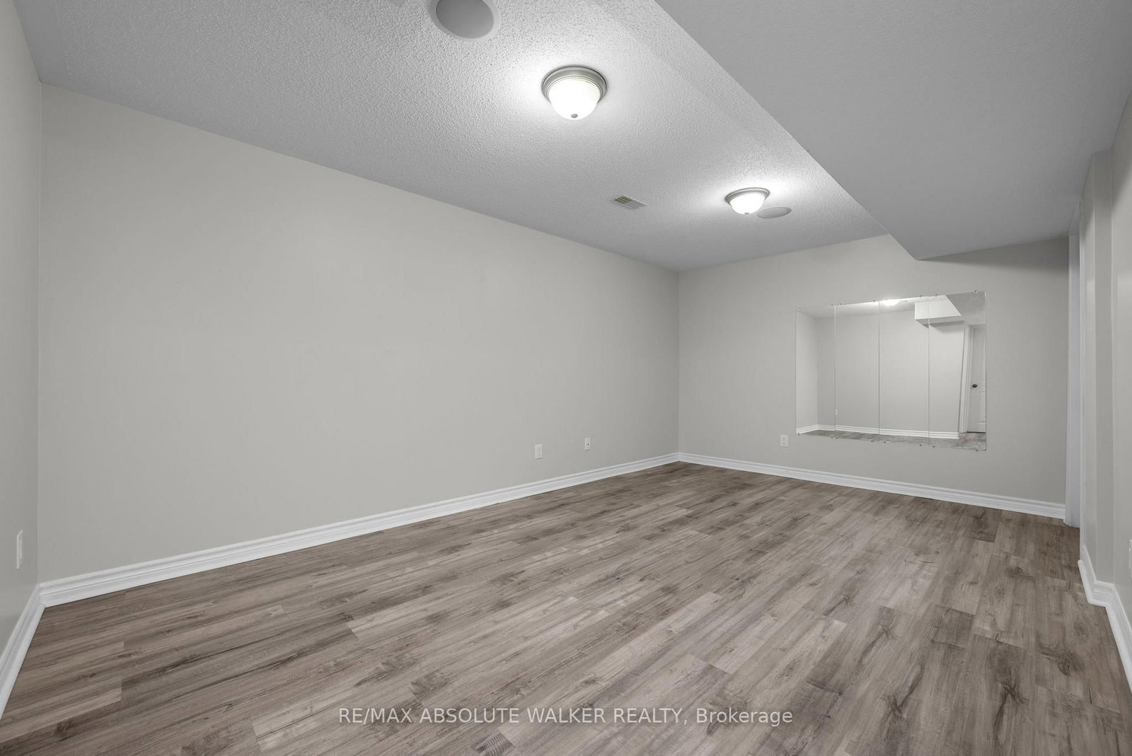 261 Bulrush Crescent - Photo 18