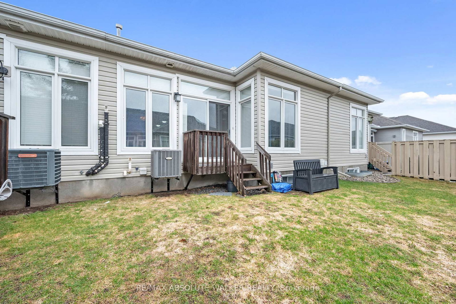 261 Bulrush Crescent - Photo 25