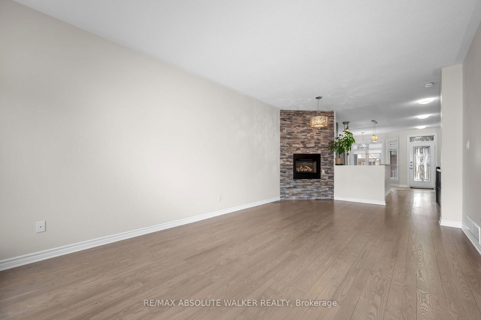 261 Bulrush Crescent - Photo 5