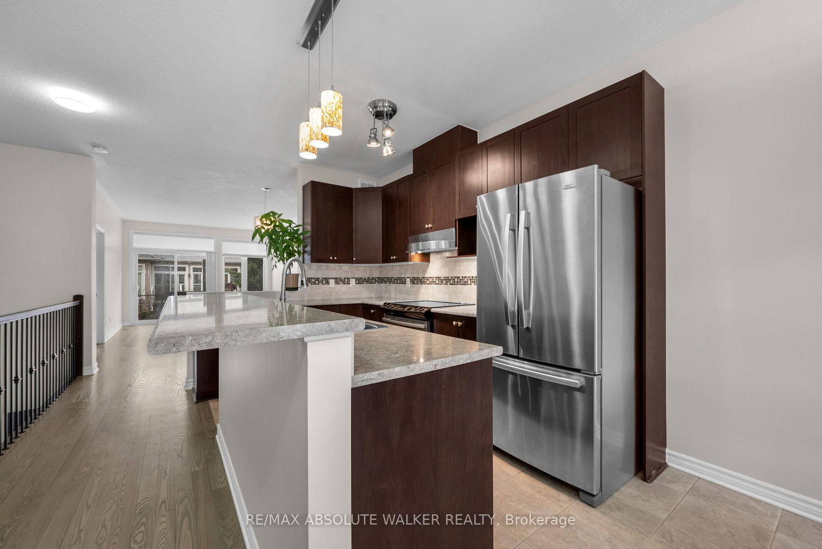 261 Bulrush Crescent - Photo 7