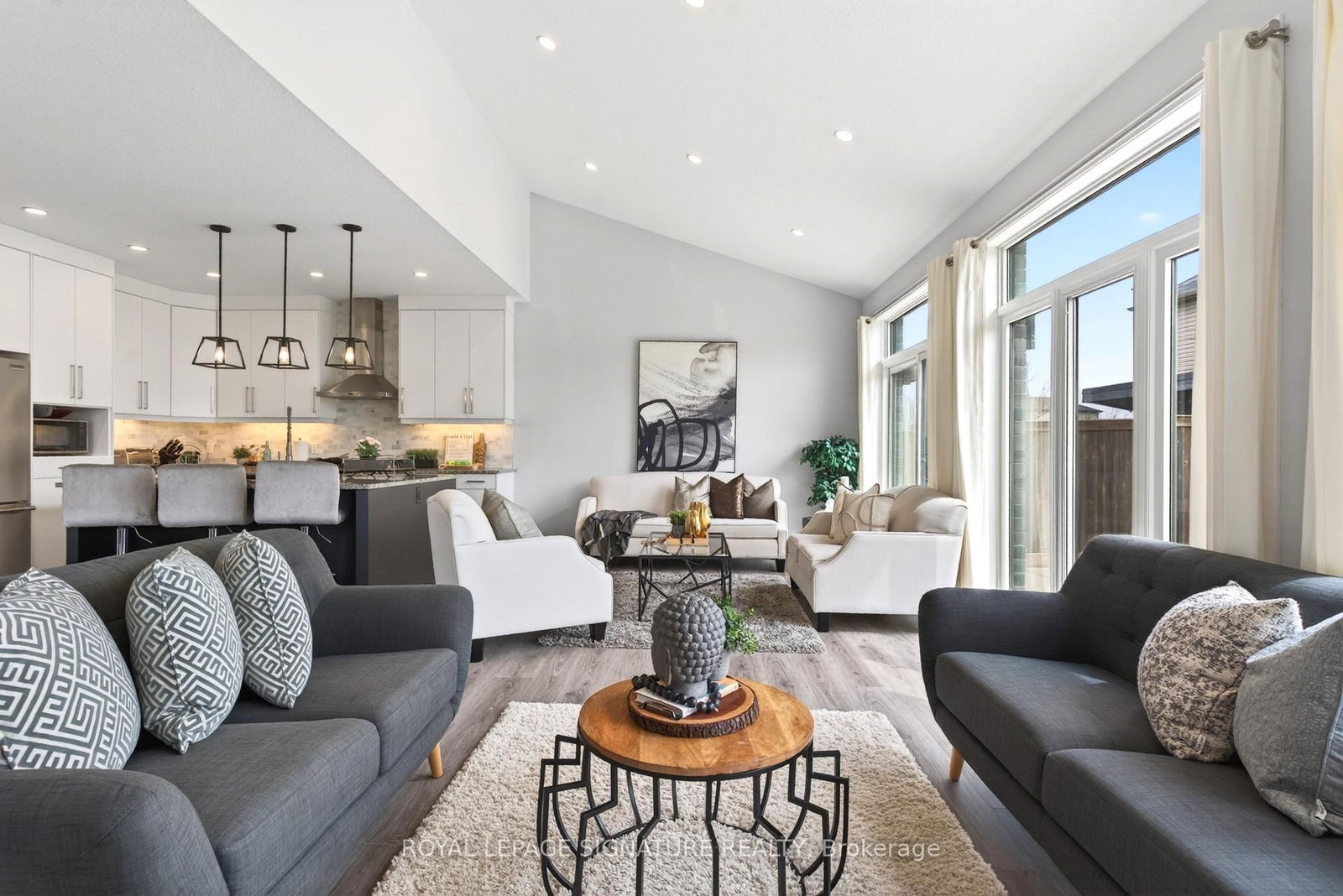 Detached House for sale at 2147 Wateroak Drive, London North, Ontario, N6G 0P9 - North S - MLS: X13005524