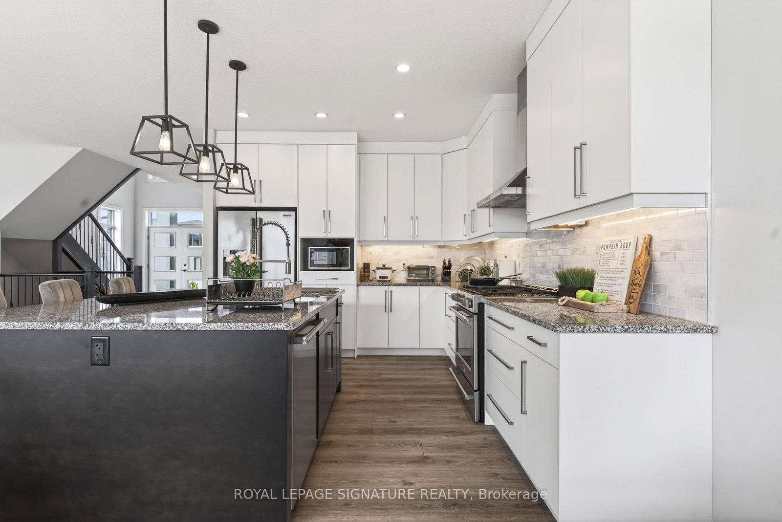 Detached House for sale at 2147 Wateroak Drive, London North, Ontario, N6G 0P9 - North S - MLS: X13005524