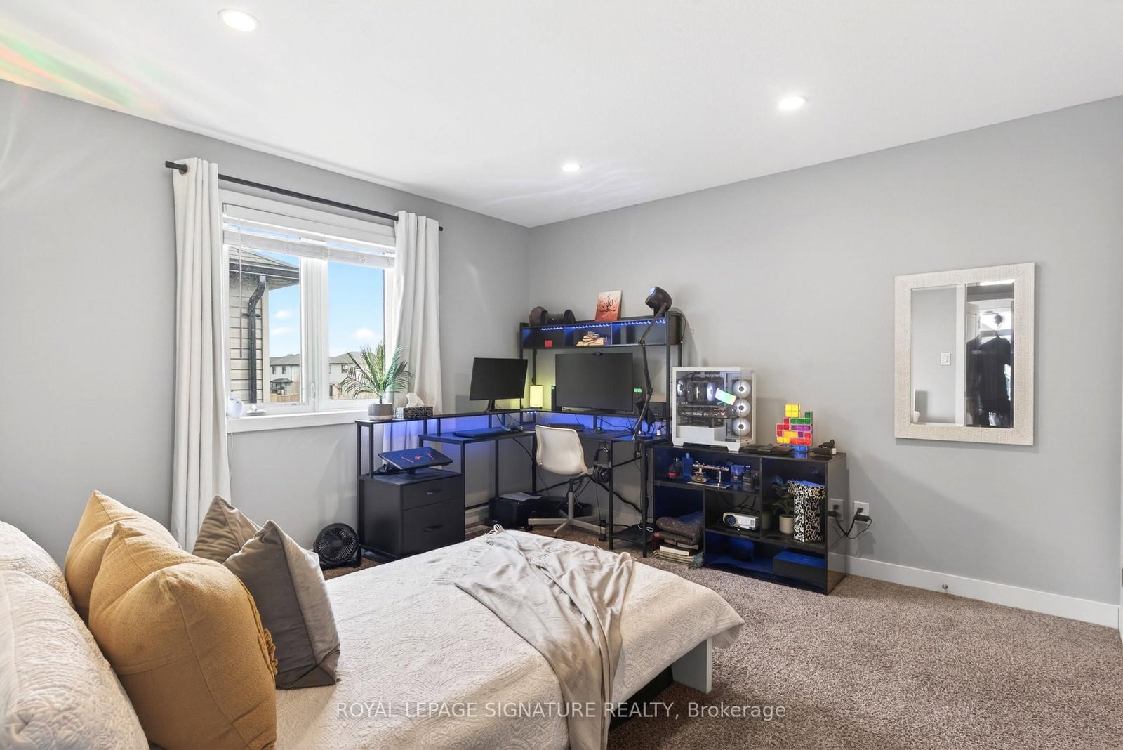 Detached House for sale at 2147 Wateroak Drive, London North, Ontario, N6G 0P9 - North S - MLS: X13005524