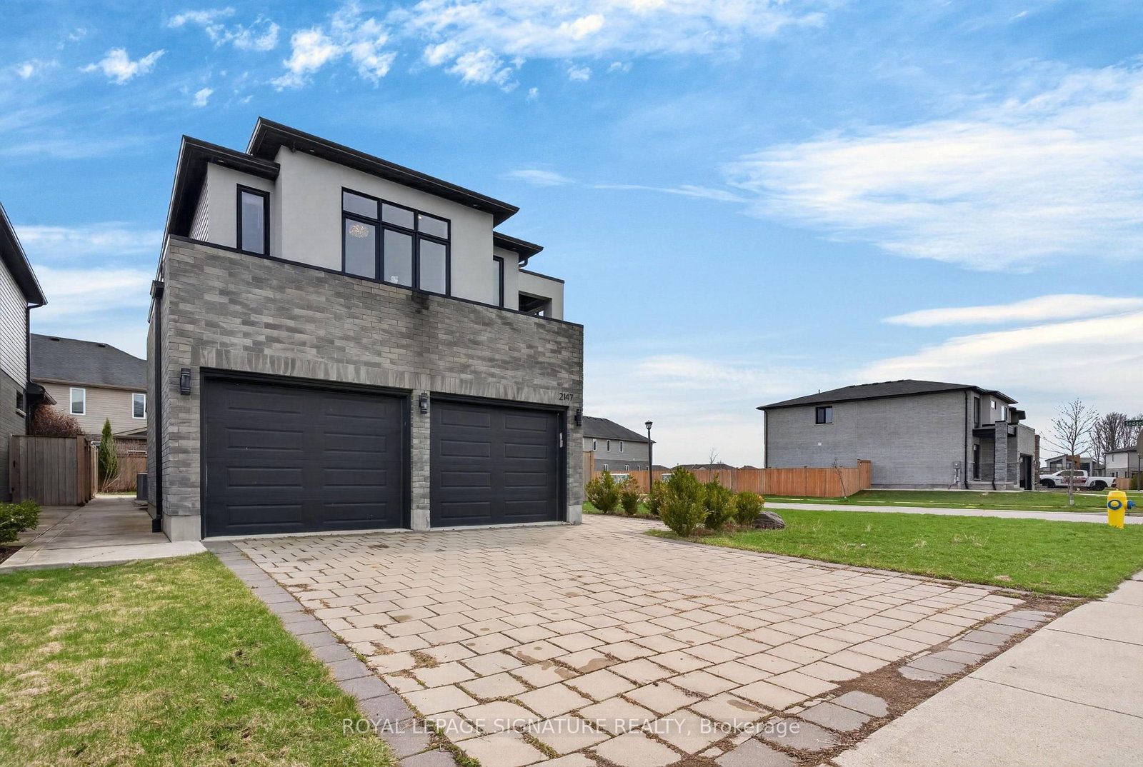 Detached House for sale at 2147 Wateroak Drive, London North, Ontario, N6G 0P9 - North S - MLS: X13005524