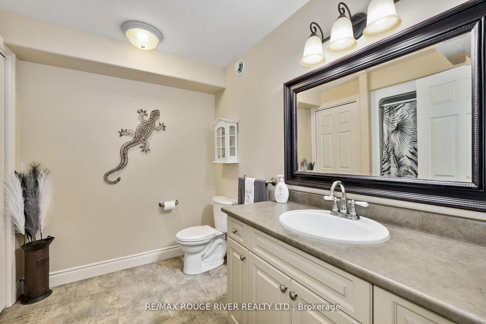 14 Algonquin Avenue • Brighton, ON photo 38