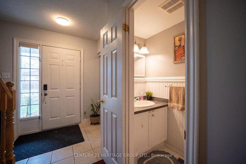 4448 Dennis Ave, Lincoln, L0R 1B5 | Image 2