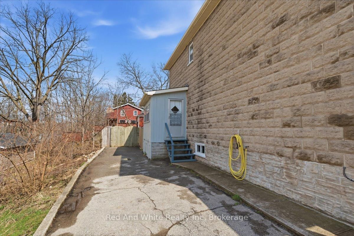 12 Todd Street • Cambridge, ON photo 29