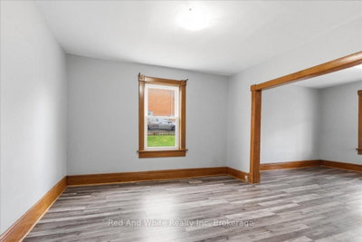 12 Todd Street • Cambridge, ON photo 8