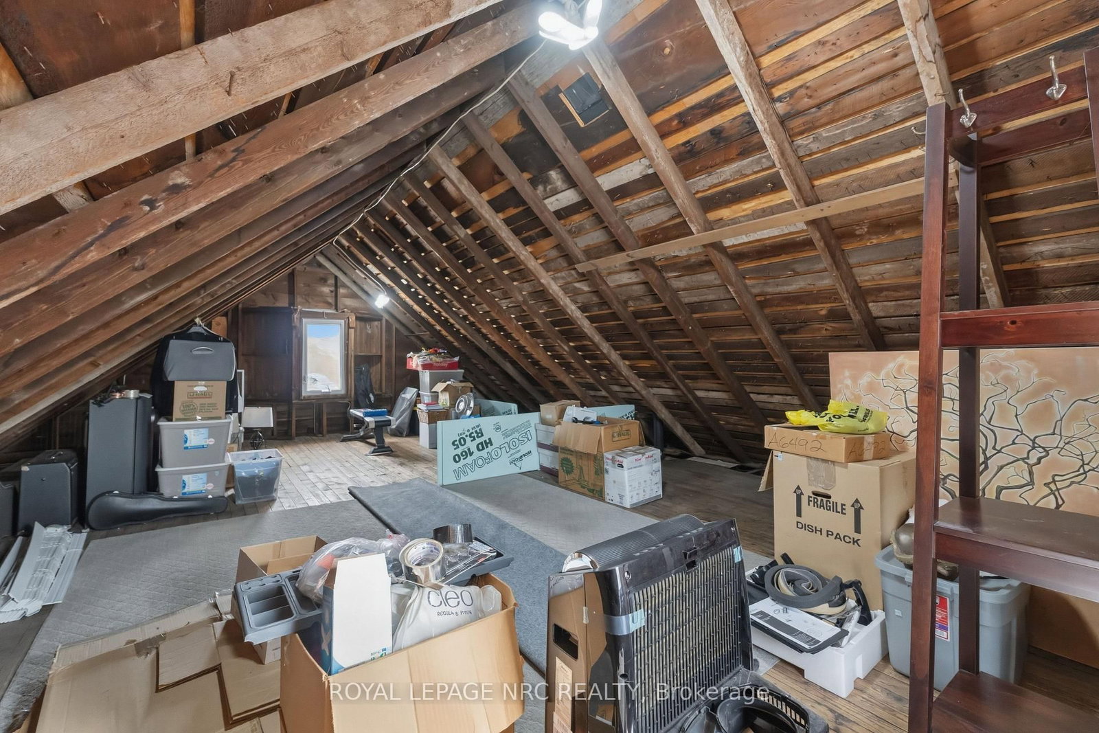 7 Highland Gardens • Welland, ON photo 32