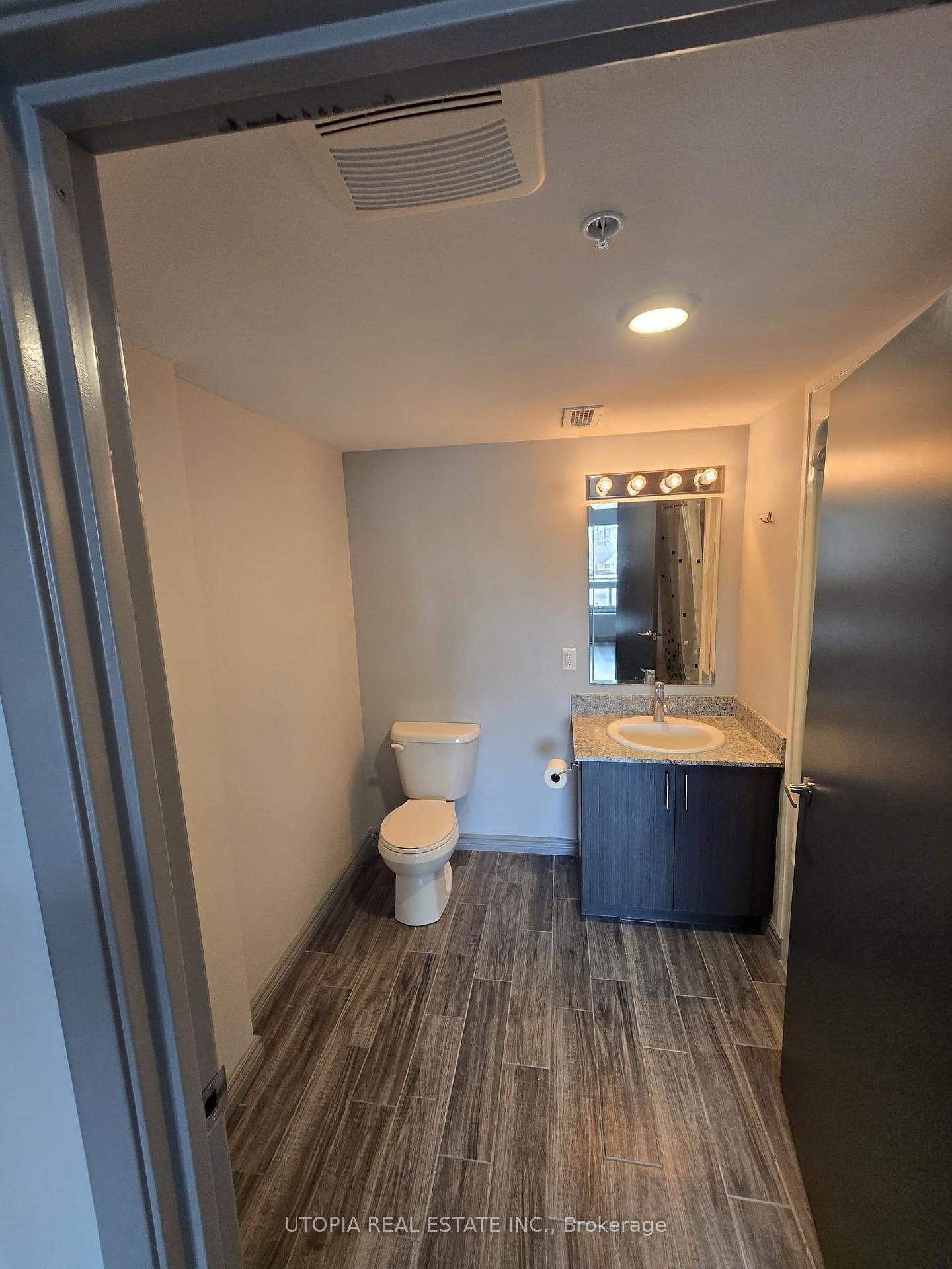 275 Larch Street, Unit F-512 - Photo 18