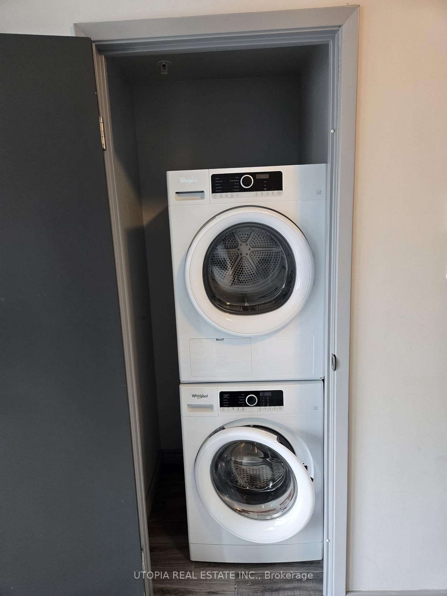 275 Larch Street, Unit F-512 - Photo 20