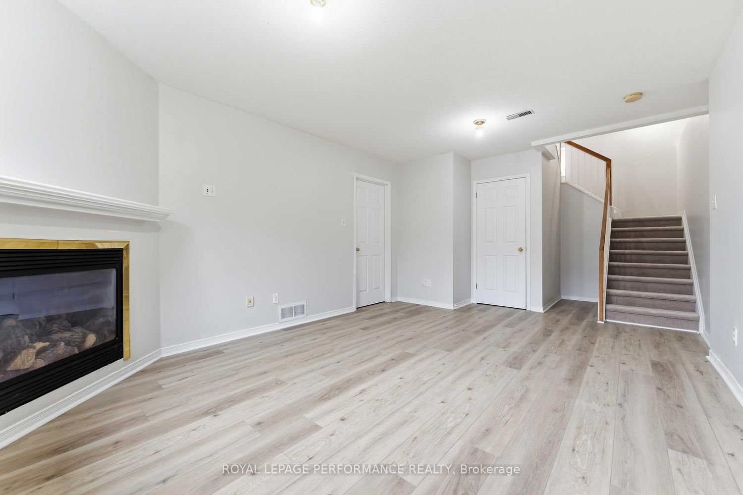 Townhouse for sale at 640 Louis Toscano Drive, Ottawa, Ontario, K4A 0B3 - Avalon East - MLS: X13006106