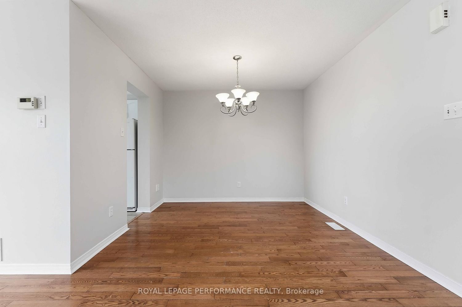 Townhouse for sale at 640 Louis Toscano Drive, Ottawa, Ontario, K4A 0B3 - Avalon East - MLS: X13006106