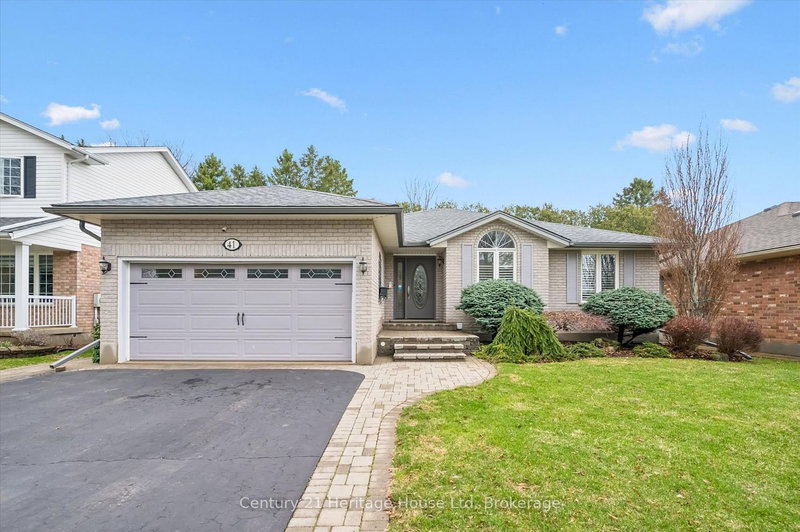 home for sale on 41 Thomas Boulevard