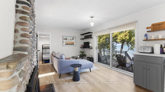 264 Goderich Street N