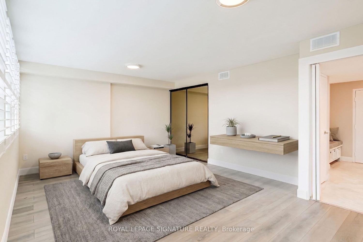 Condo for sale at 1503-120 Duke Street, Hamilton, Ontario, L8P 4T1 - Durand - MLS: X13006186