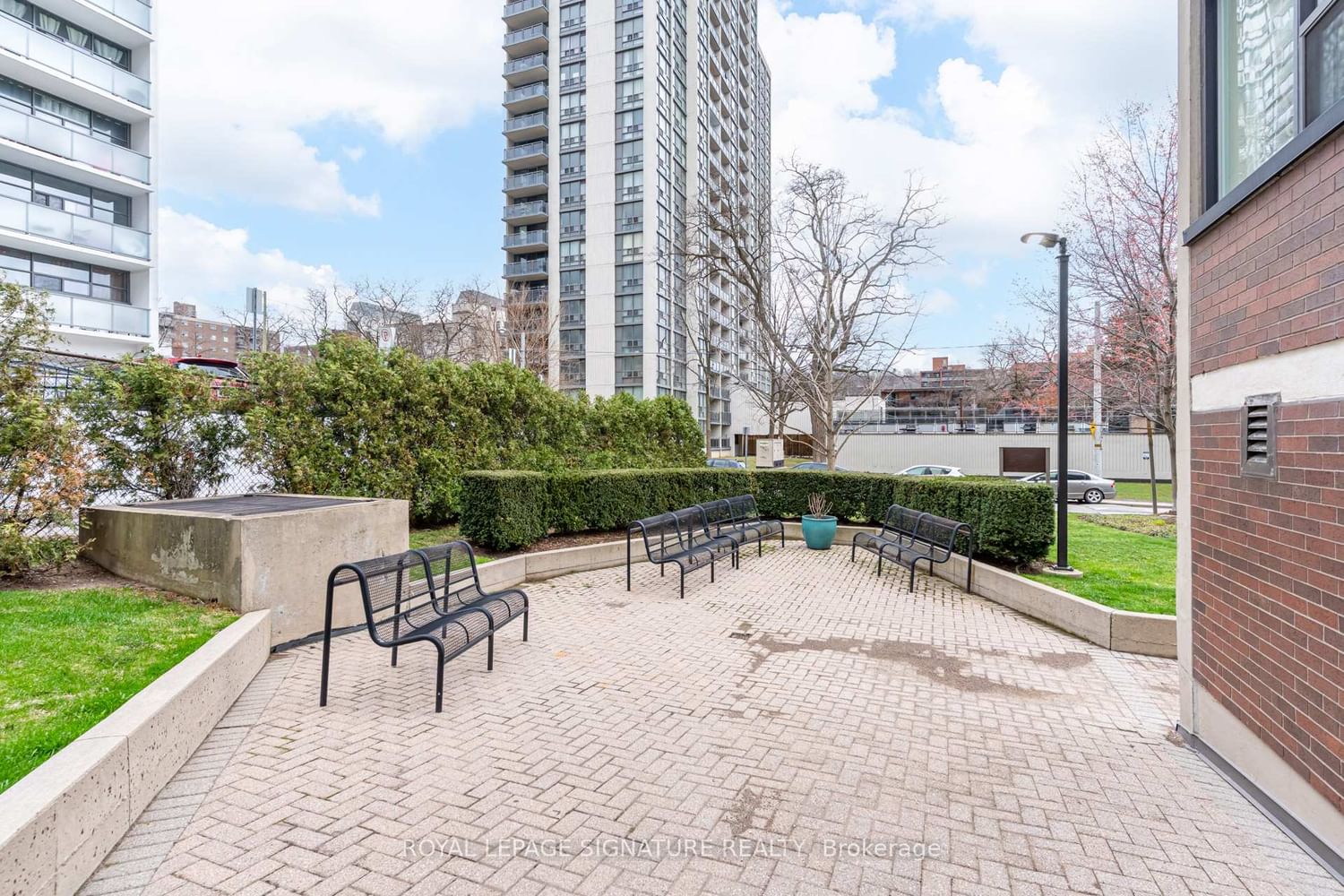 Condo for sale at 1503-120 Duke Street, Hamilton, Ontario, L8P 4T1 - Durand - MLS: X13006186