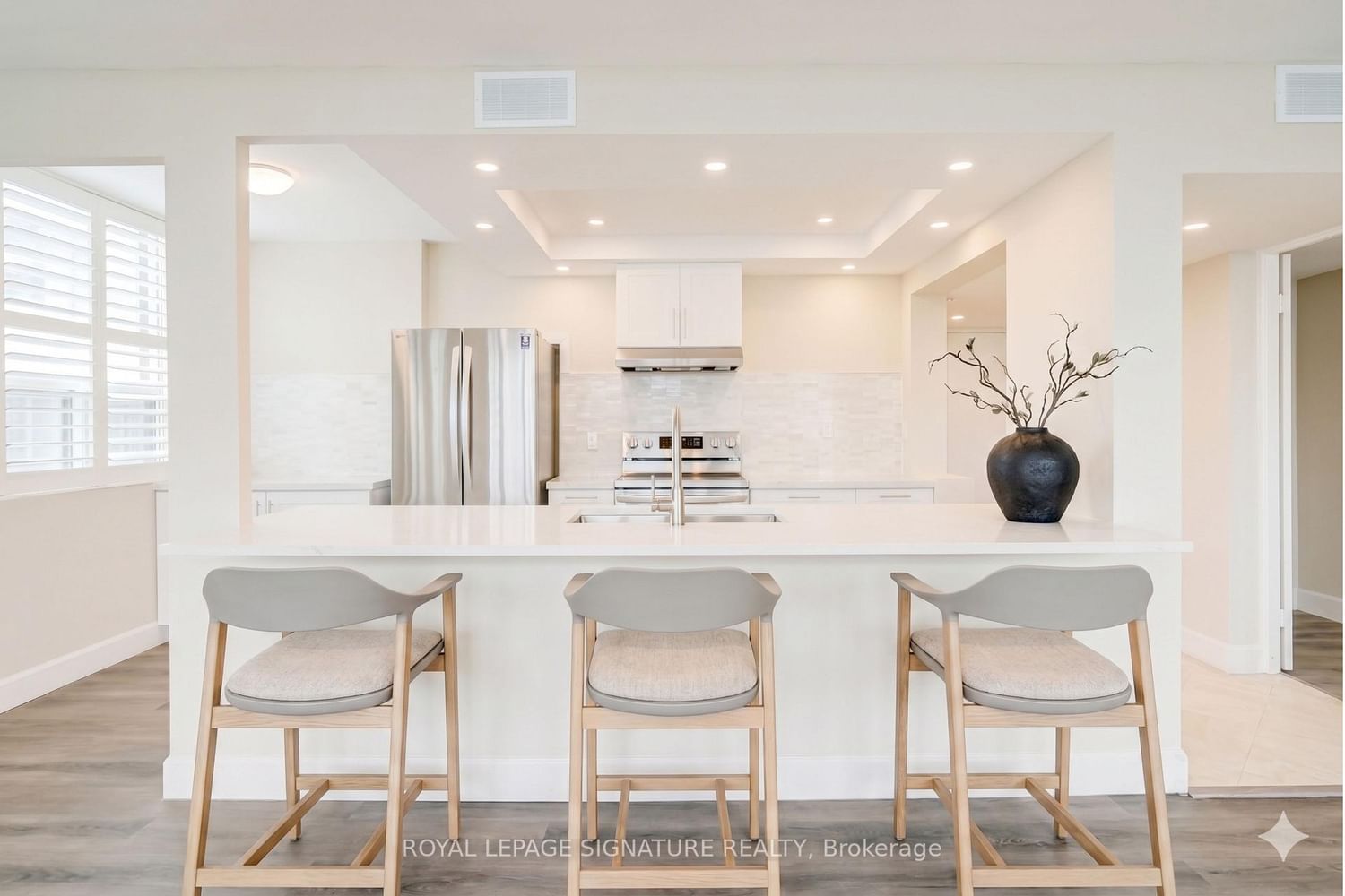 Condo for sale at 1503-120 Duke Street, Hamilton, Ontario, L8P 4T1 - Durand - MLS: X13006186