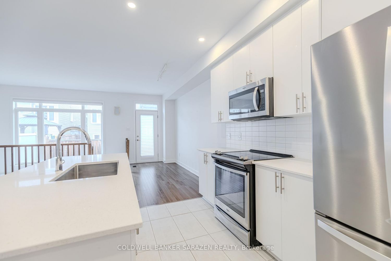 713 Teasel Way - Photo 16