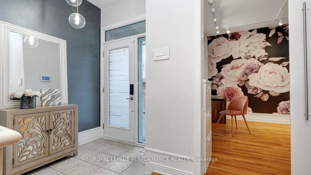 40 Rivergreen Crescent