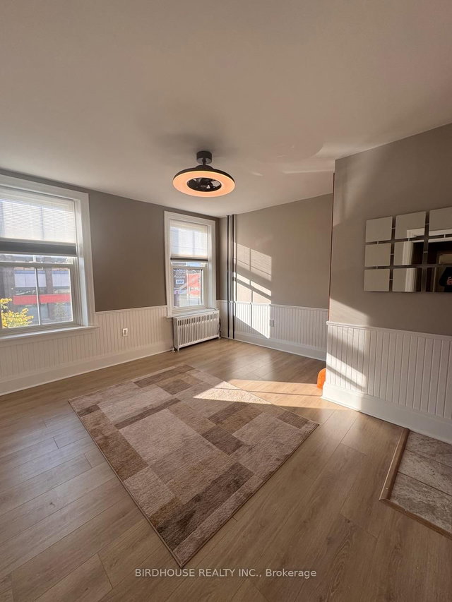 1 - 134 Kent Street W