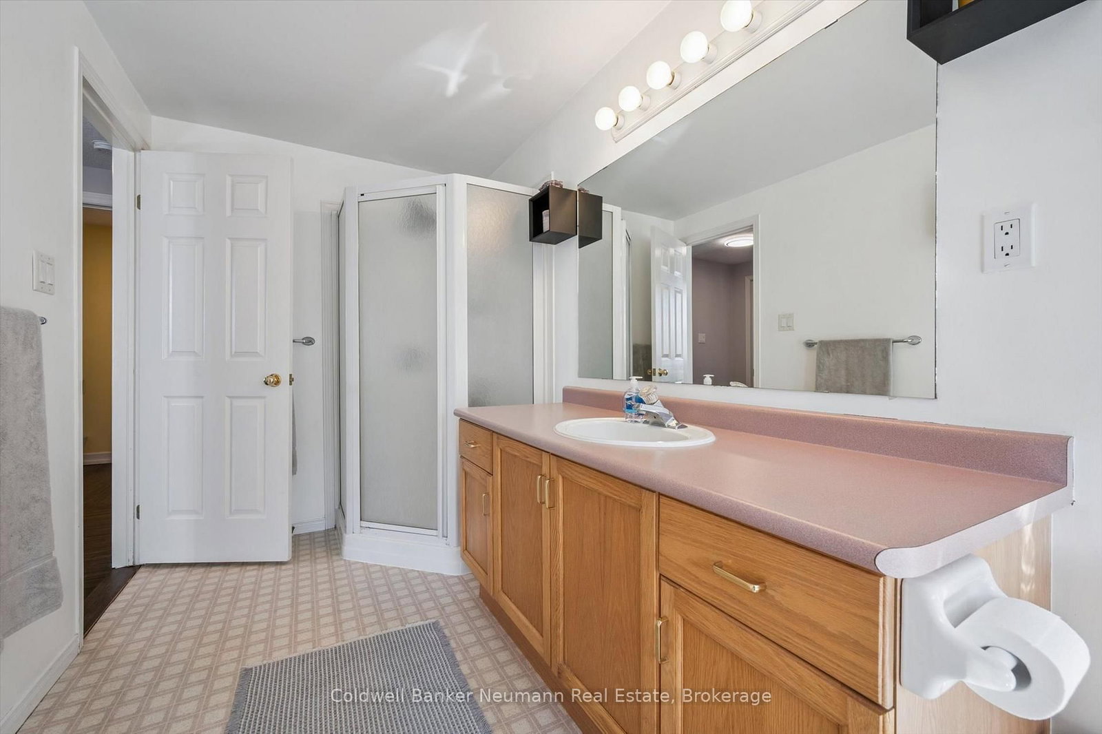 941 Gordon Street, Unit 47 - Photo 33